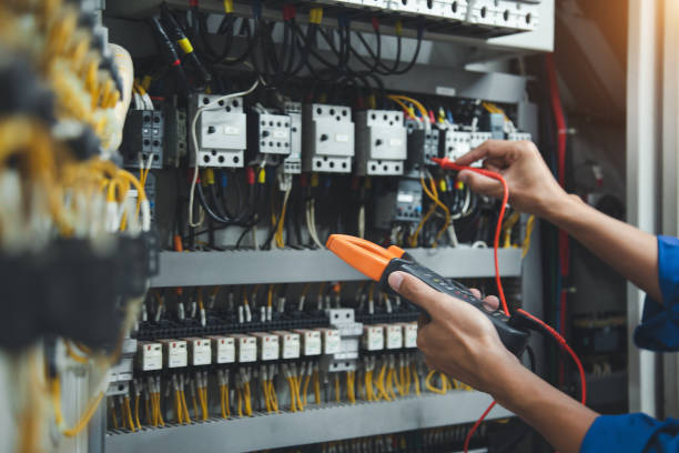 Best Affordable Emergency Electrician  in Le Grand, CA